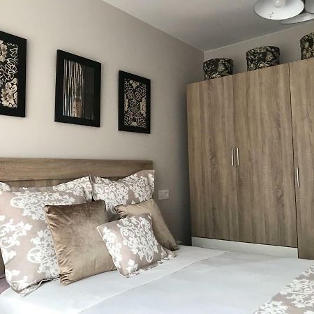Ideal Piso Moderno Хихон Екстериор снимка